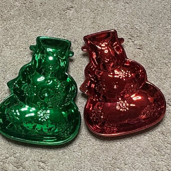 VTG Red & Green Decorative Snowman Holiday Candy Treat Plates Dishes Set of Two - Picture 2 of 16